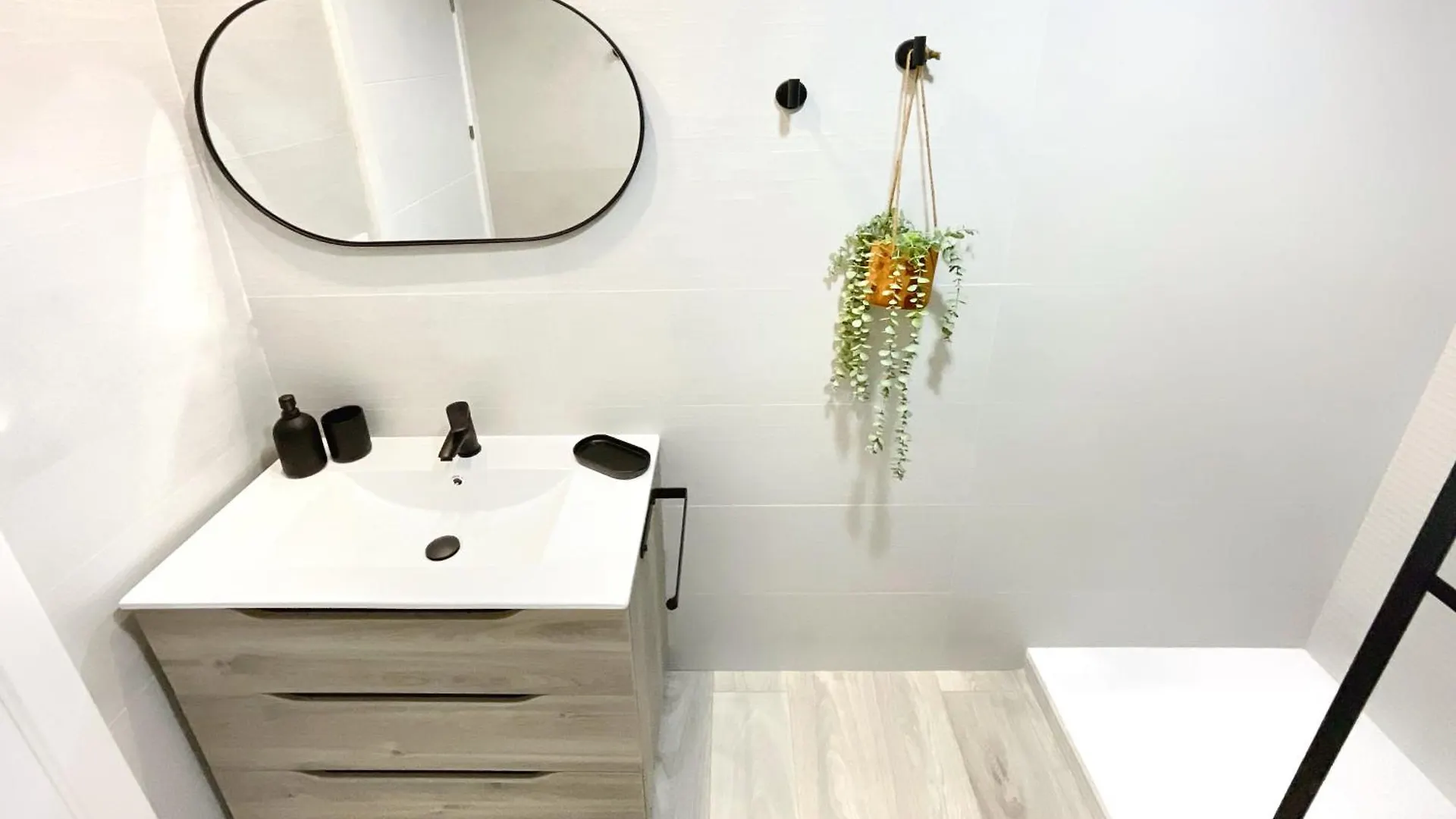Cs7 Kaleria Suites Almeria Apartment
