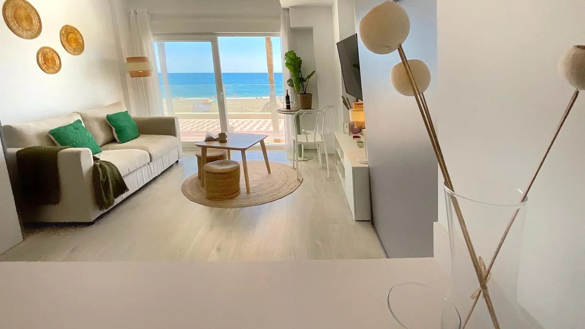 Apartment Cs7 Kaleria Suites Almeria