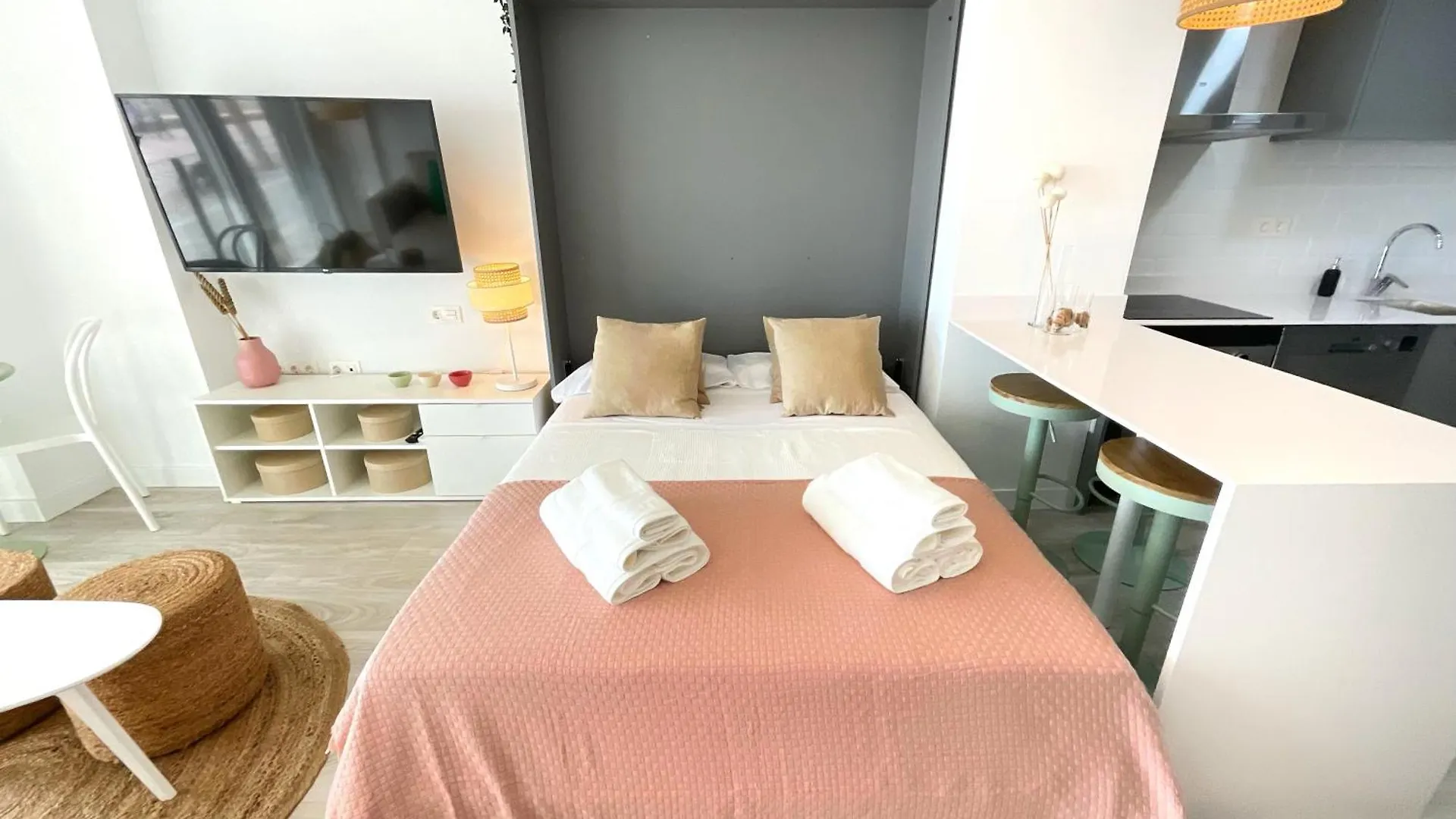 Apartment Cs7 Kaleria Suites Almeria